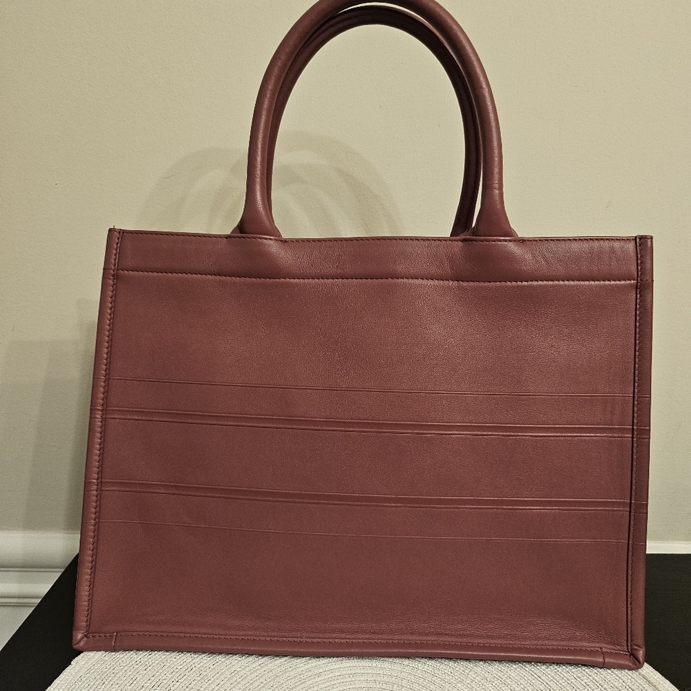 🌸 Christian Dior Medium Leather Book Tote – Dark Mauve | Entrupy COA 🌸 - Picture 3 of 16
